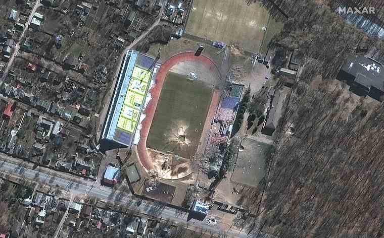 Le stade de Tchernihiv a été fortement endommagé.