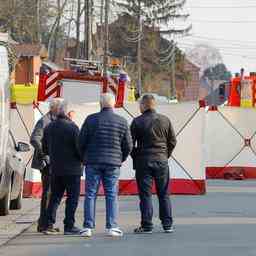 1647771746 Un automobiliste se rend aux festivites du carnaval en Belgique