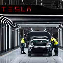 Comment 2022 sera une annee cle pour Tesla sans