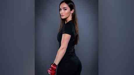 La reine russe montante du MMA dit a son rival