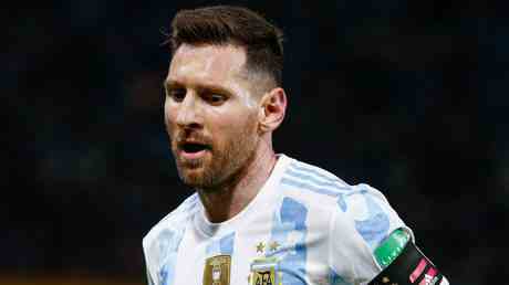 Licone du football Messi signe un accord de crypto monnaie de