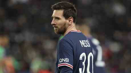 Messi mecontent des critiques Medias francais — Sport