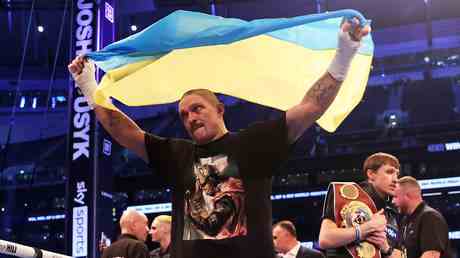 Usyk quitte lUkraine pour se preparer au match revanche de