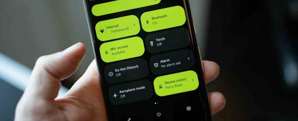 Ce menu Android 12 offre un acces rapide aux parametres