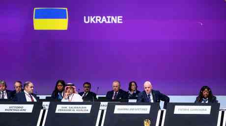 Expulser la Russie de la FIFA demande un responsable ukrainien