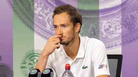 Les chefs de Wimbledon reflechissent a linterdiction de Medvedev face
