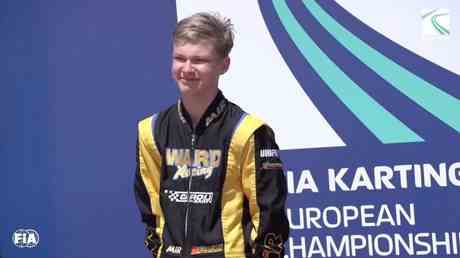 Un adolescent russe de karting frappe de plus de punition
