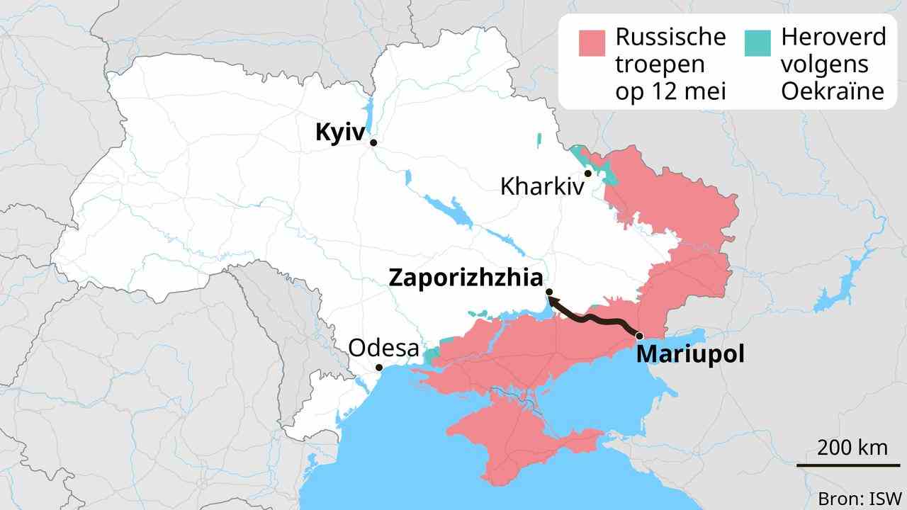 Le voyage que l'homme a fait de Marioupol à Zaporizhzhia.