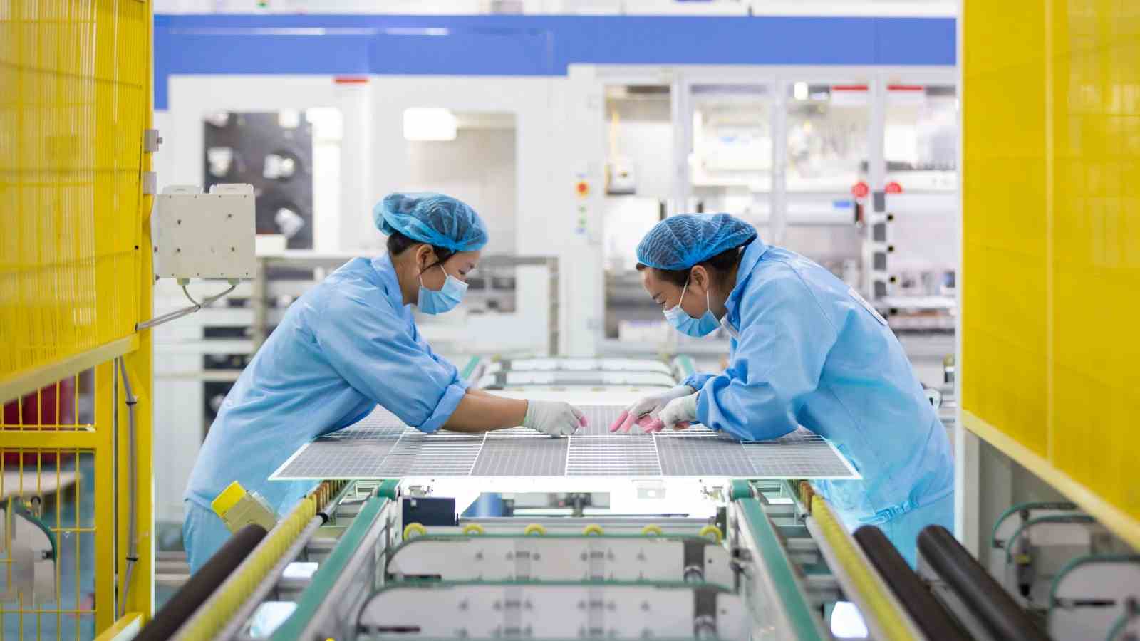 Fabrication de panneaux solaires en Chine