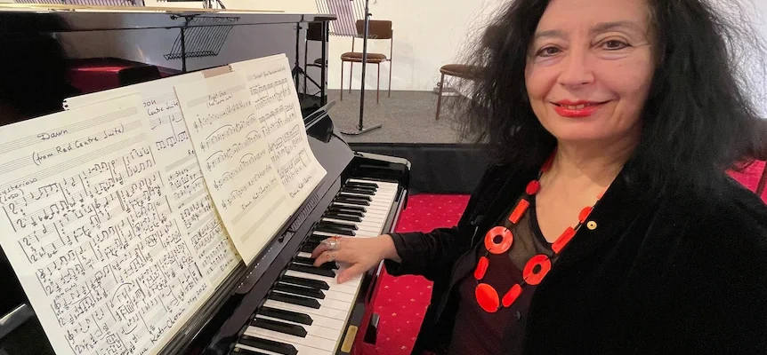 Elena Kats Chernin compositrice contemporaine australienne de renommee mondiale travaille avec.webp