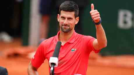 Licone du tennis affirme que huer alimente Djokovic — Sport