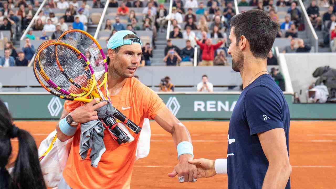 Rafael Nadal et Novak Djokovic se sont rencontrés lors d'un entraînement à Paris.