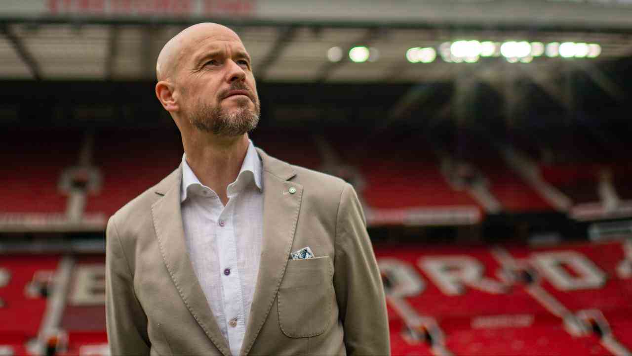 Erik ten Hag a été présenté à Manchester United lundi.