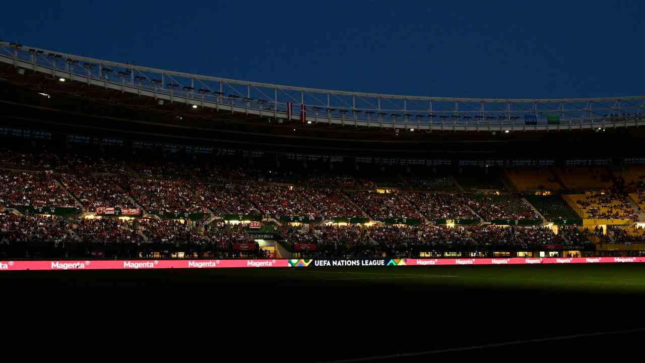 Les spectateurs étaient pour la plupart dans le noir.