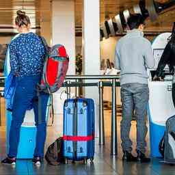 600 valises de voyageurs KLM sont toujours a Schiphol pour