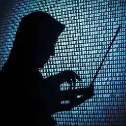 Des pirates informatiques volent 100 millions de dollars en crypto monnaies