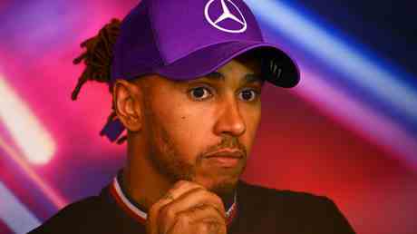 Hamilton englouti dans la ligne du racisme en F1 apres