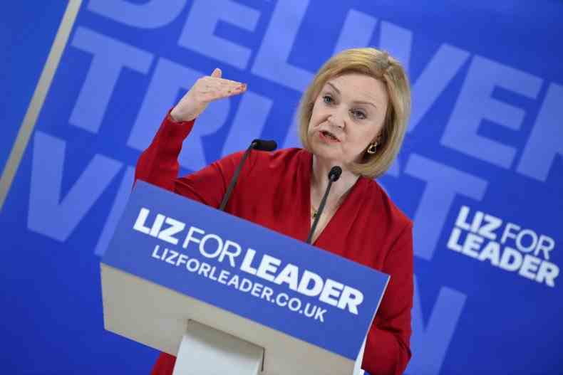 La ministre britannique des Affaires étrangères Liz Truss lance une campagne à la direction à Londres