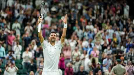 Djokovic atteint de nouveaux jalons dans limpressionnante victoire de Wimbledon