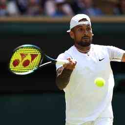 Kyrgios remporte le premier set de la finale contre Djokovic