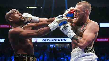 Le match revanche Mayweather McGregor tres serre medias Sport