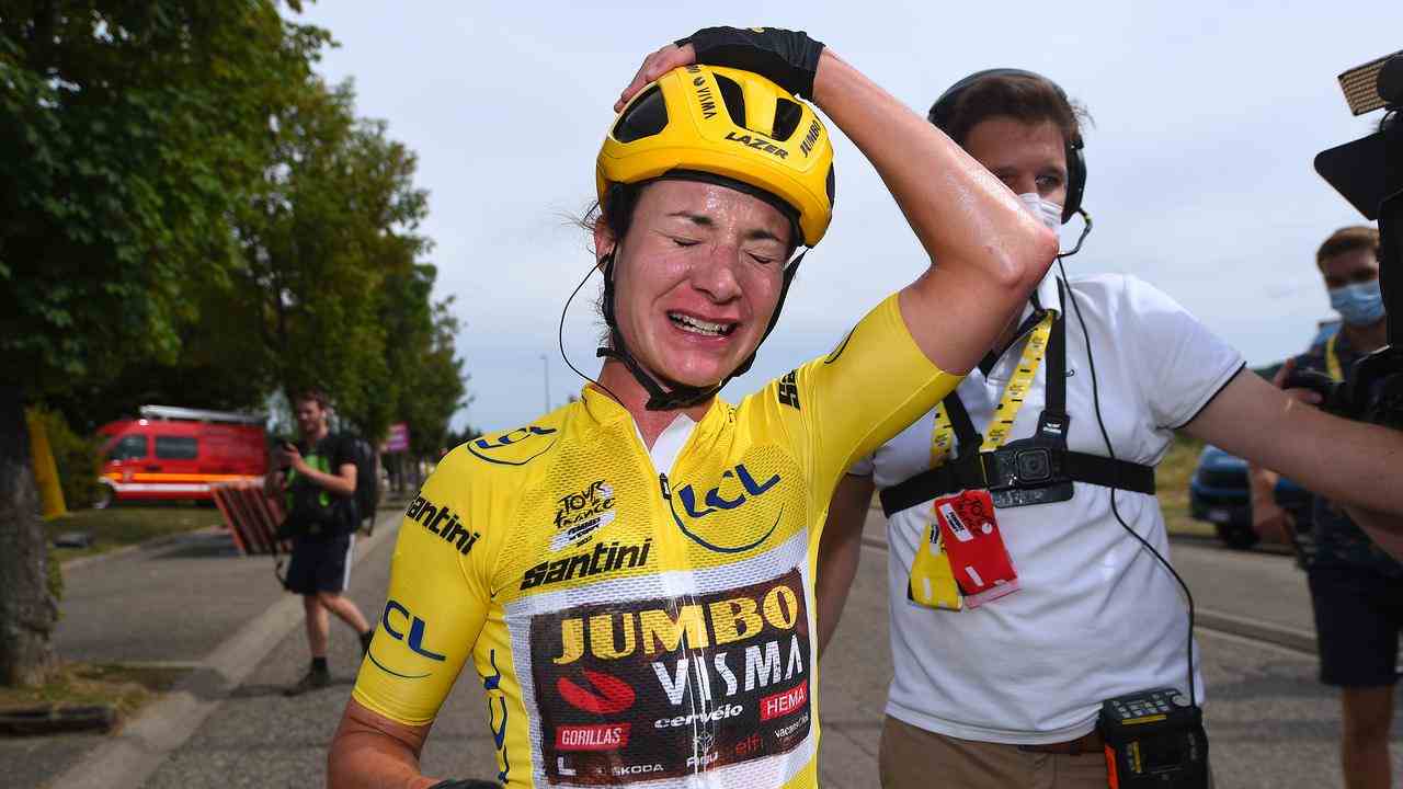 Marianne Vos est en extase après sa deuxième victoire d'étape dans le Tour de France Femmes.