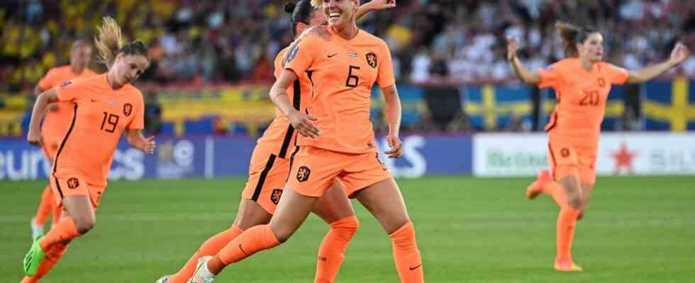 Les femmes orange debutent le championnat dEurope avec un match