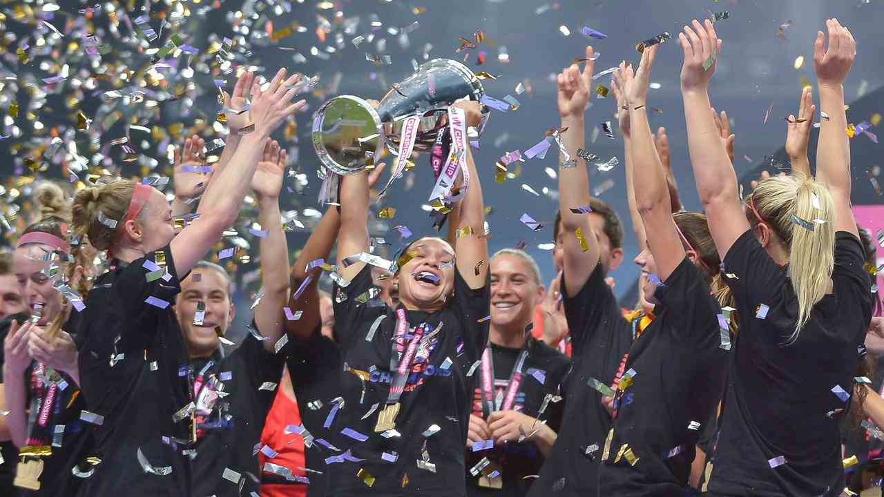 Les footballeuses américaines remportent le championnat féminin de la CONCACAF et sont présentes aux Jeux olympiques pour la huitième fois consécutive.