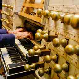 Pieterskerk Leiden recherche des talents dorgue A PRESENT