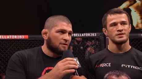 Usman Nurmagomedov offre une impressionnante victoire de soumission avec Khabib