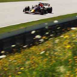Verstappen prend la pole pour la course de sprint en