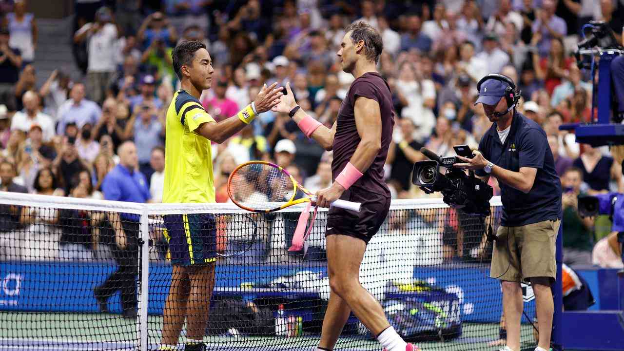 Rafael Nadal s'est imposé malgré un départ difficile de Rinky Hijikata.