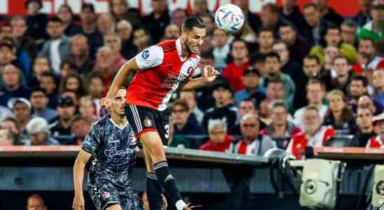 Feyenoord bat Emmen grace aux premiers buts de Timber Gimenez