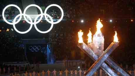 La Charte olympique brulee – politicien russe — Sport