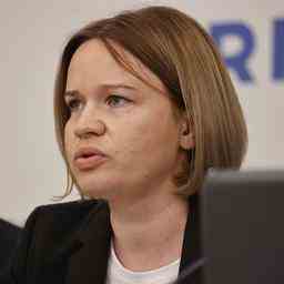 Le chef dAmnesty Ukraine demissionne apres un rapport critique sur