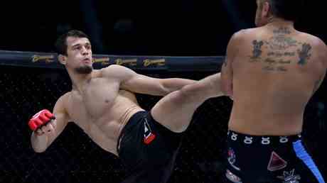 Le cousin de Khabib remporte le titre mondial medias