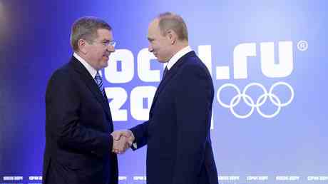 Le patron olympique commente les relations avec Poutine — Sport