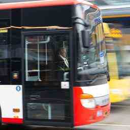 Les bus Syntus Utrecht recoivent un compte a rebours pratique