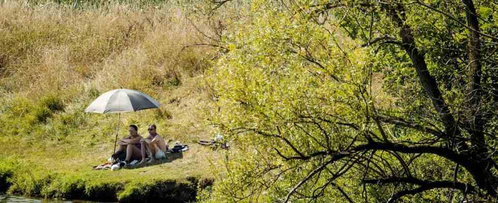 Les orages disparaissent la canicule devrait se terminer mercredi