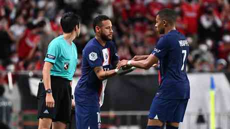 Neymar et Mbappe en collision au PSG VIDEO — Sport