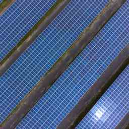 Record denergie solaire mais le prix de lelectricite continue daugmenter