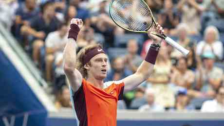 Le Russe Rublev continue a lUS Open — Sport