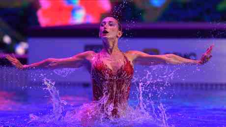 Les tendanceurs russes reviendront promet la reine de la natation