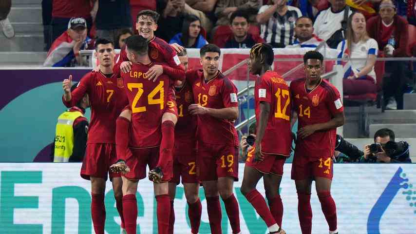 1669227425 134 LEspagne impressionne lors de son premier match de Coupe du