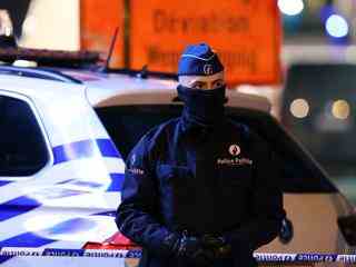 Rellen in Brussel na België-Marokko op WK, politie zet waterkanonnen in