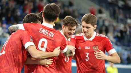 Feu vert de la FIFA pour lequipe nationale de Russie