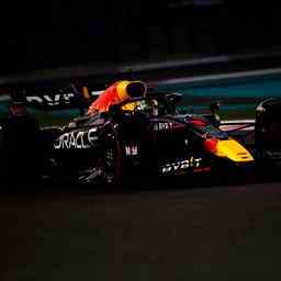 Verstappen prend la pole pour la derniere course a Abu