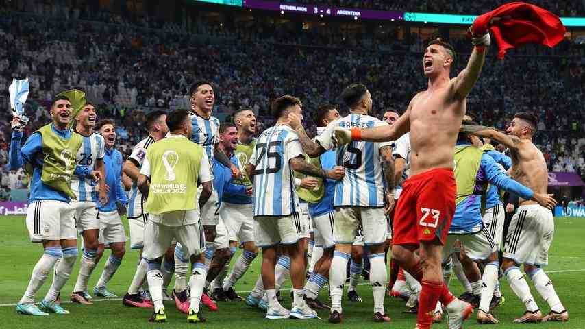 1671340697 345 De banc a star de la Coupe du monde le