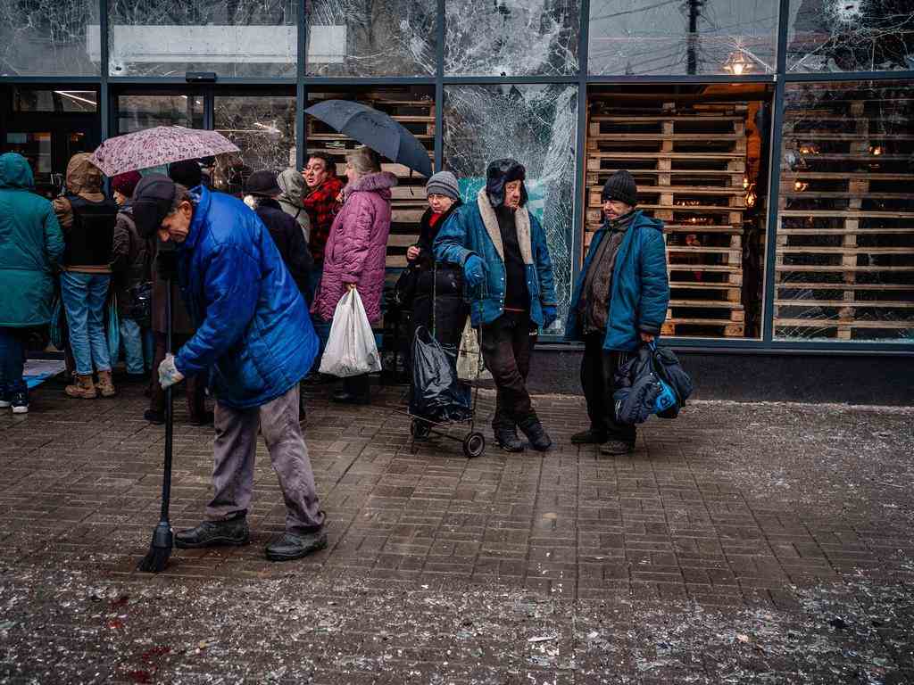 1672084264 442 LUkraine attaque une base militaire russe la Russie nappartient pas