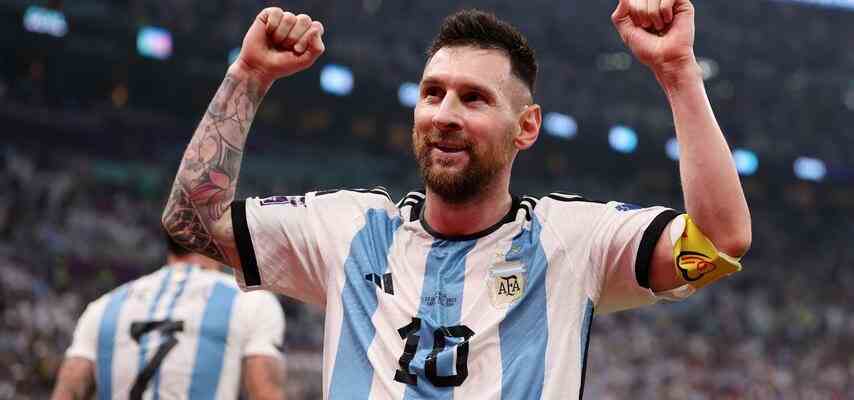Le brillant Messi mene lArgentine a la finale de la